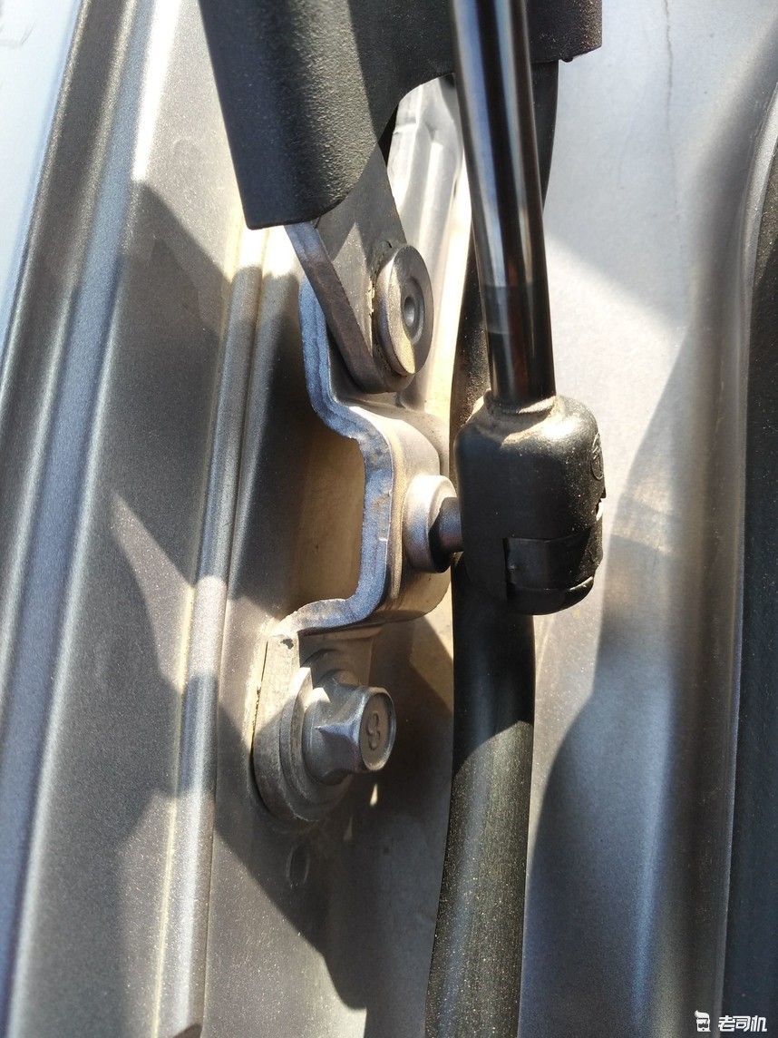 花了3万买一部车,花了3万块钱买了一辆二手车