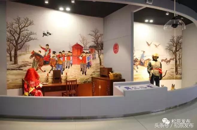 姘存竻澶╄摑,姘存竻澶╄摑鏅編