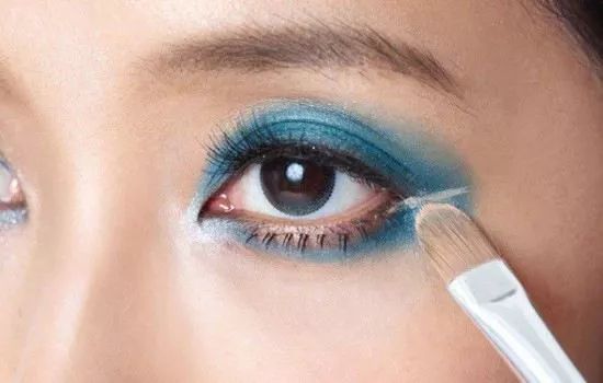 化妆步骤初学者化妆的正确步骤,泉州化妆学校教你从零开始学化妆