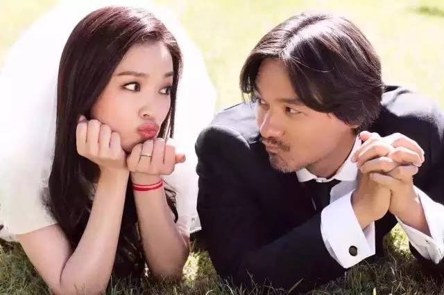 哪些明星的婚纱照比较好看,不需要奢华大牌只要干净利落