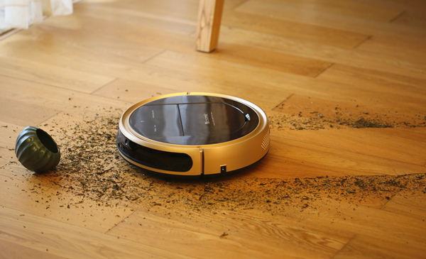 目前最好的三款扫地机器人 (三款扫地机器人你会选择哪一款呢)