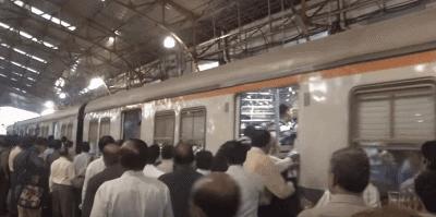 为什么买了一堆“破烂”，却高兴得像个两百斤的傻子？