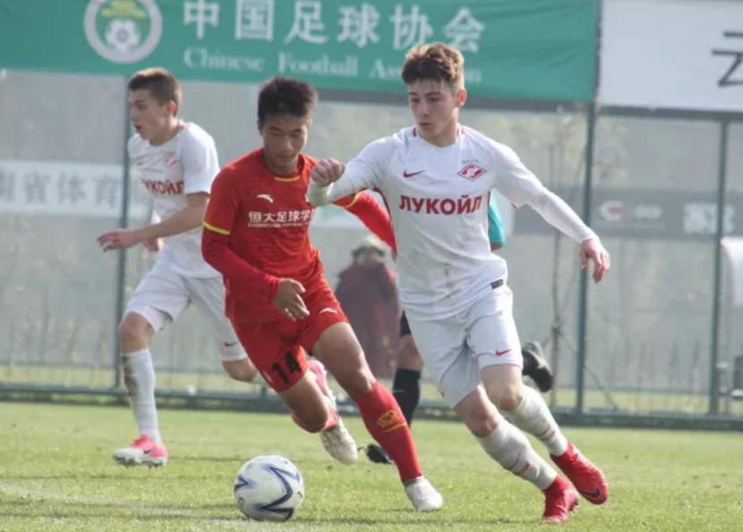 广州恒大四比零鲁能,亚冠广州恒大对鲁能历史对阵比分