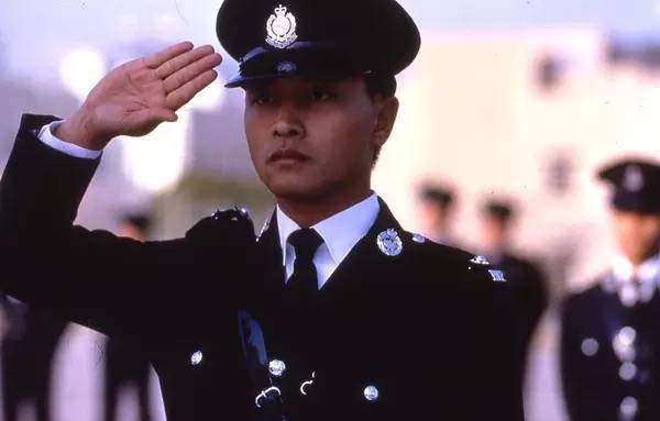 再遇见18岁的你,18岁遇见28岁的你