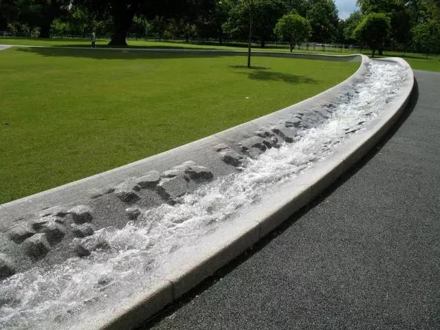 观赏性最好的草坪,大型的景观草坪