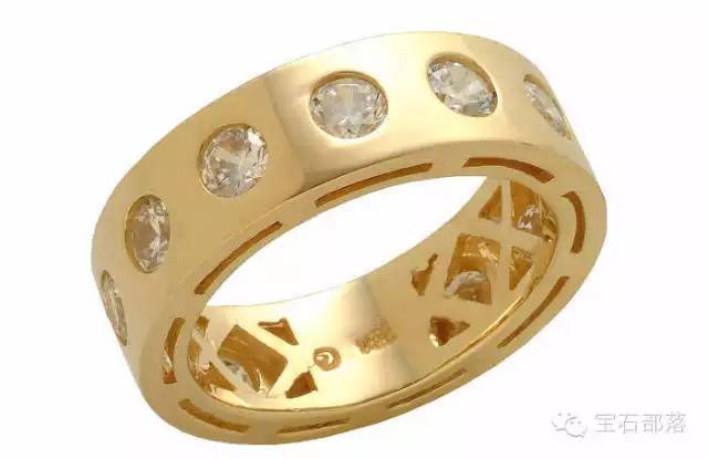 结婚送什么钻戒合适,钻戒除了结婚还可以什么时间送