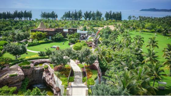 三亚送的14个免费海上游玩项目,三亚必买10件礼物