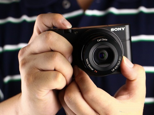 摄影入门单反相机推荐,相机常识单反相机的操作