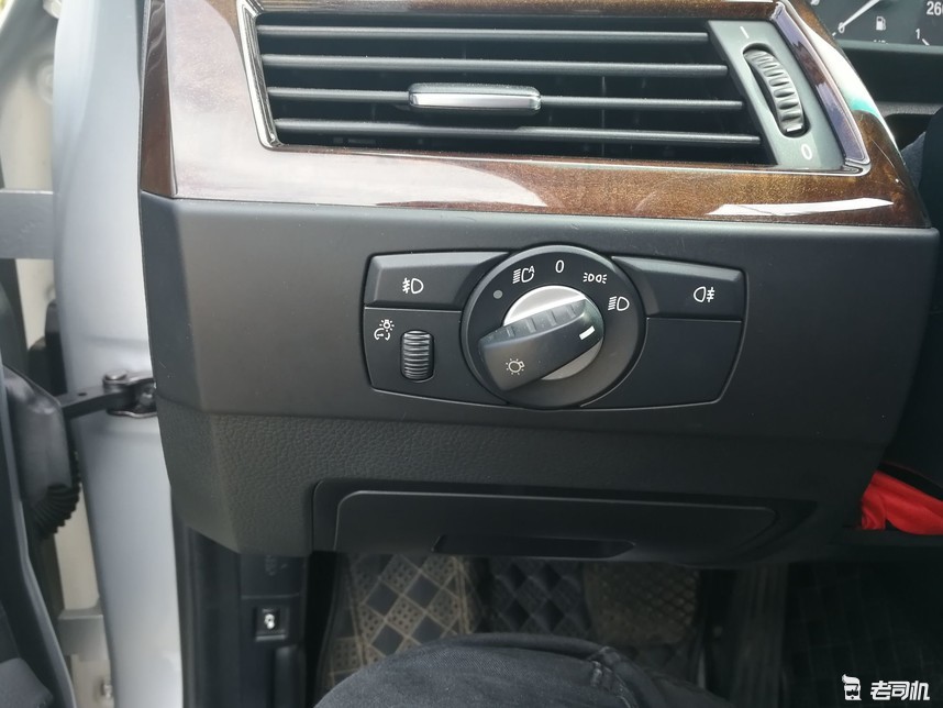 10年前宝马车售价,2015年的宝马6系现在卖得多少钱