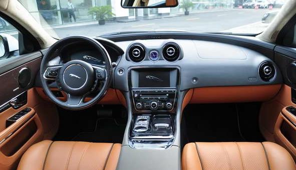 捷豹车xfl车主真实感受,5.0捷豹xj车主真实感受