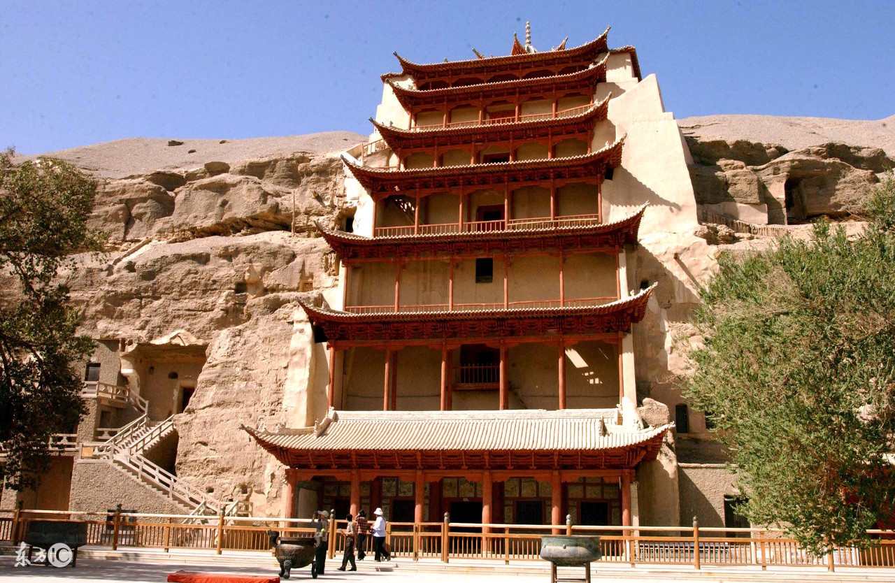 兰州自古以来就是古丝绸之路,古丝绸之路上的重镇