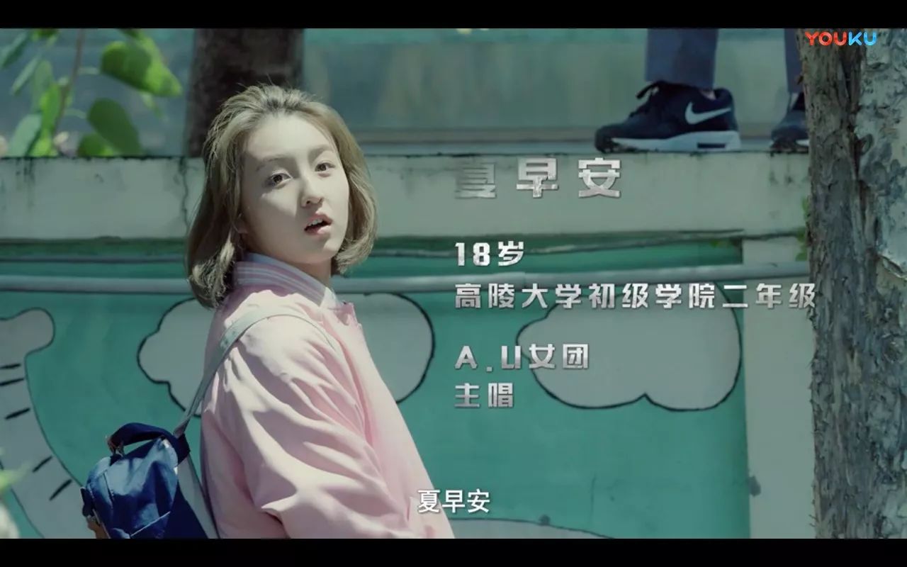 28岁荣获金马奖10项最佳女主角奖,8岁女孩获得百花奖