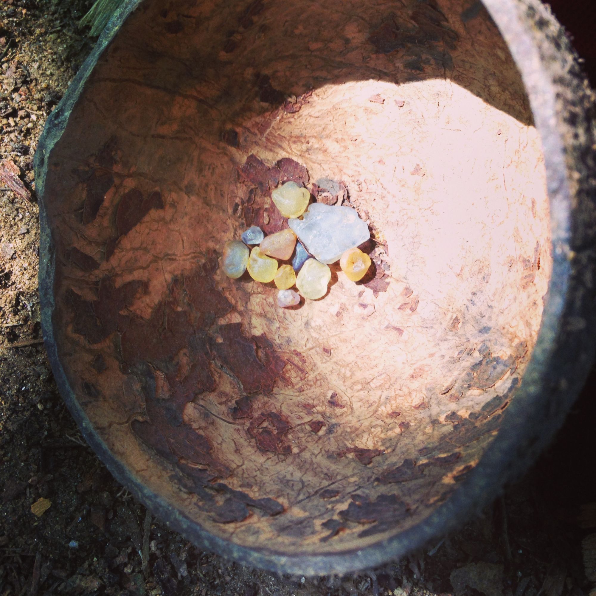 去斯里兰卡买蓝宝石注意事项,怎么看斯里兰卡蓝宝石