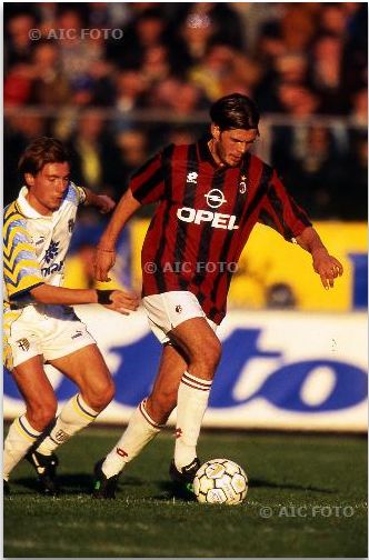 追忆布冯在国际米兰的辉煌岁月,布冯捞球ac米兰错失冠军