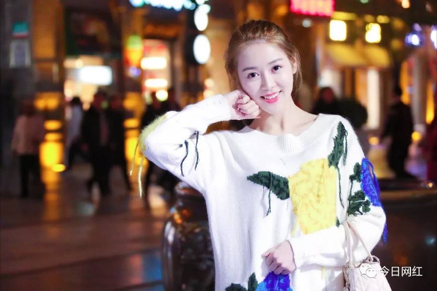 花椒直播韩美去哪里了,花椒主播韩美图片