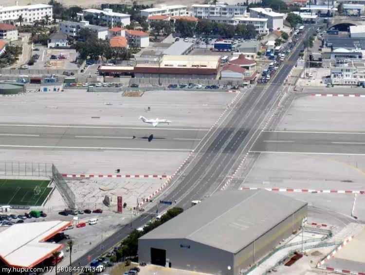 足球荒漠密克罗尼西亚,足球荒漠巡礼