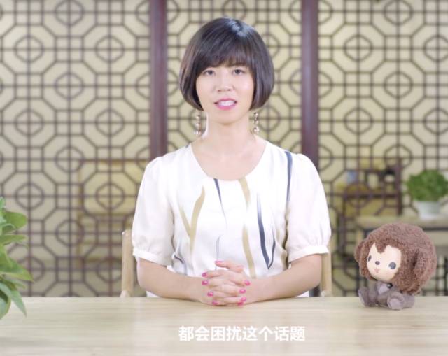 宝宝乱吃东西时要不要纠正,口欲期的宝宝乱吃东西怎么办