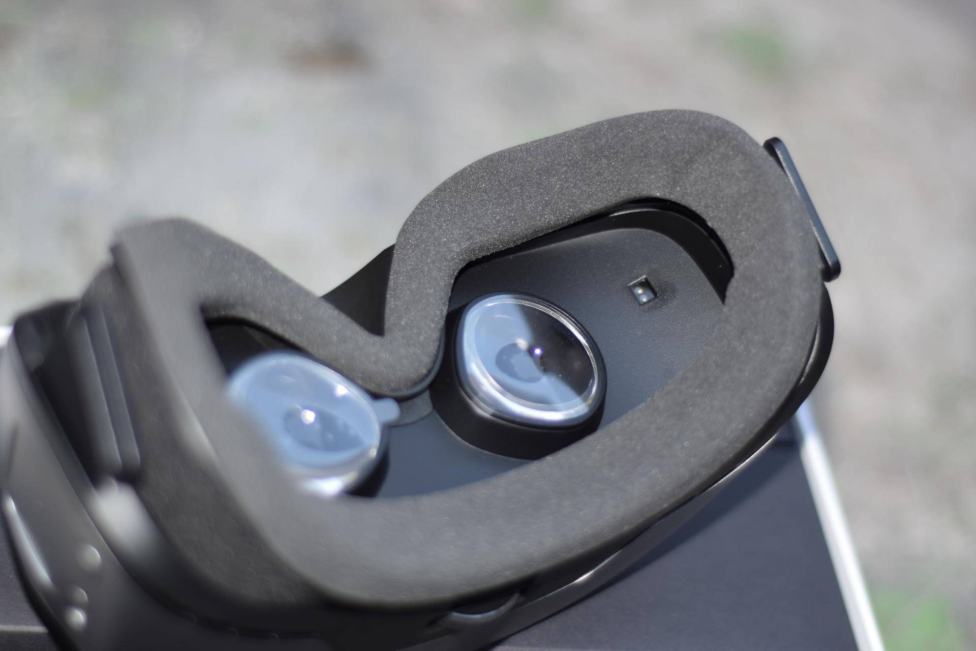 大朋vr一体机m2自带些什么配件,大朋vr一体机4k版界面倾斜