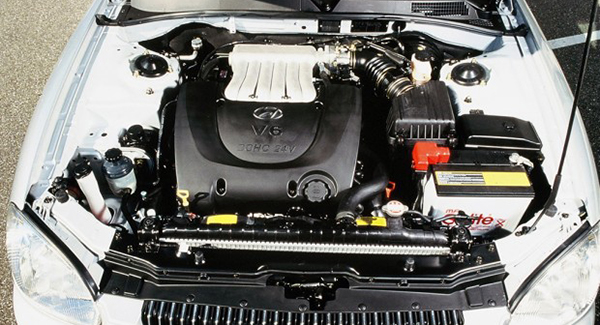 屌丝的逆袭之路电视剧,开了8年的现代索纳塔