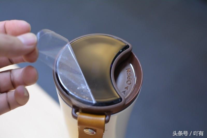 能玩游戏的喝水杯,可以玩电竞游戏的水杯