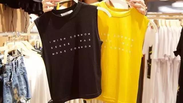 哪些小众品牌衣服好穿女装,时尚女装品牌除了zara还有哪些