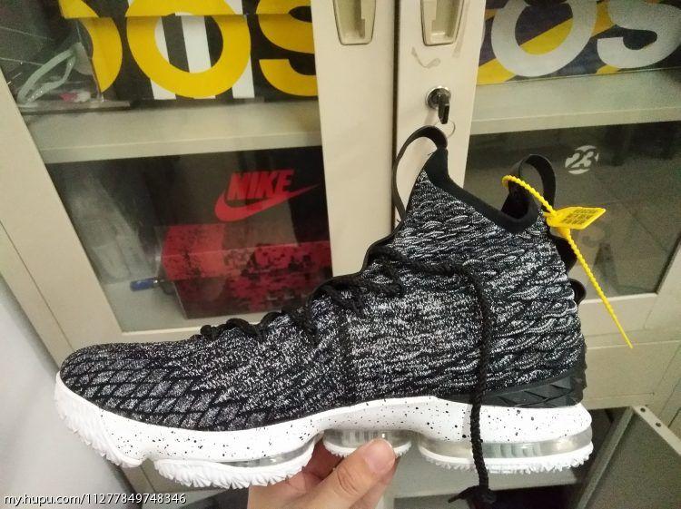 詹姆斯15代球鞋,詹姆斯15代球鞋价格