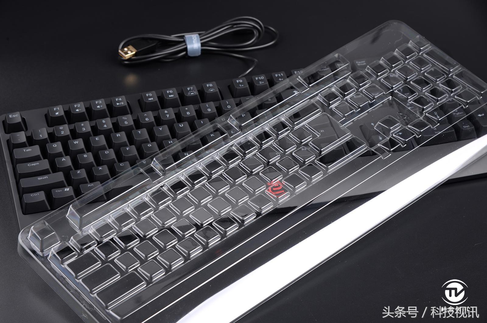 依旧偏执狂明基ZOWIECELERITASⅡ机械键盘评测