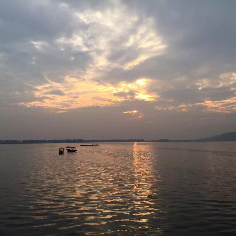 十大最美校园深圳大学,探访最美大学武汉大学