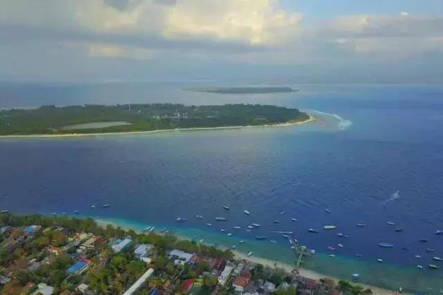 与阿贡对望的日子（二）——吉利岛的乡土潜水日记