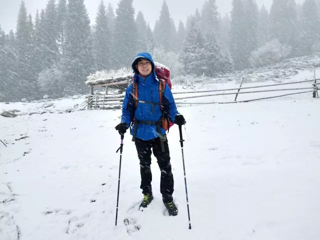 乌孙古道天堂湖在琼库什台吗,乌孙古道天堂湖到黑英山多远