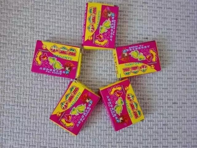 8090年代的童年玩具回忆集合视频,8090后的童年玩具小卖铺