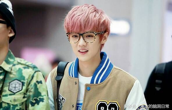 关于冯小刚——吴亦凡、鹿晗、范冰冰有话说