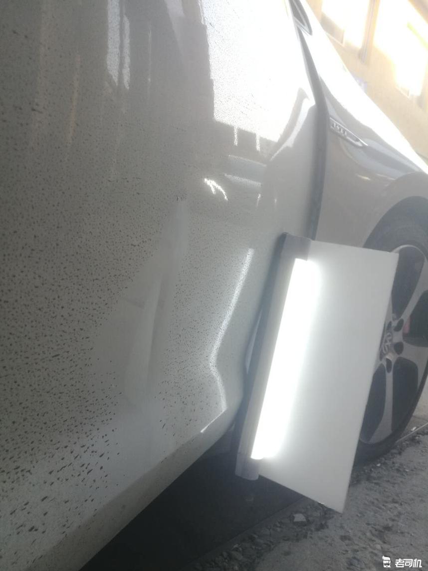 途虎钣金喷漆修复凹陷一般多少钱,汽车钣金凹陷修复喷漆正规流程