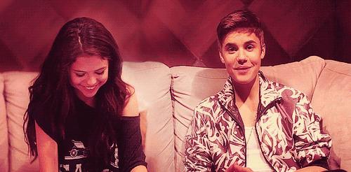 你女朋友那么好哄，淘宝买的吧！