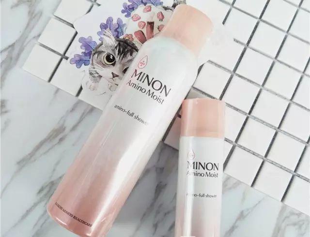 喷雾补水和面膜一样么,喷雾补水和原液补水哪个好一些