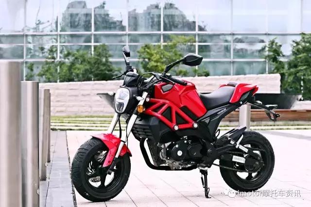 银钢小怪兽150试驾,17款银钢小怪兽150参数