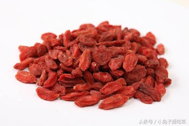 吃哪几种食物可以保护眼睛,保护眼睛多吃哪些食物有帮助