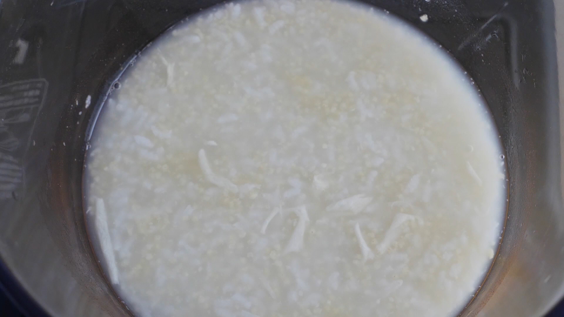 孩子缺钙吃什么能补上去,孩子补钙别只喝牛奶3种补钙蔬菜