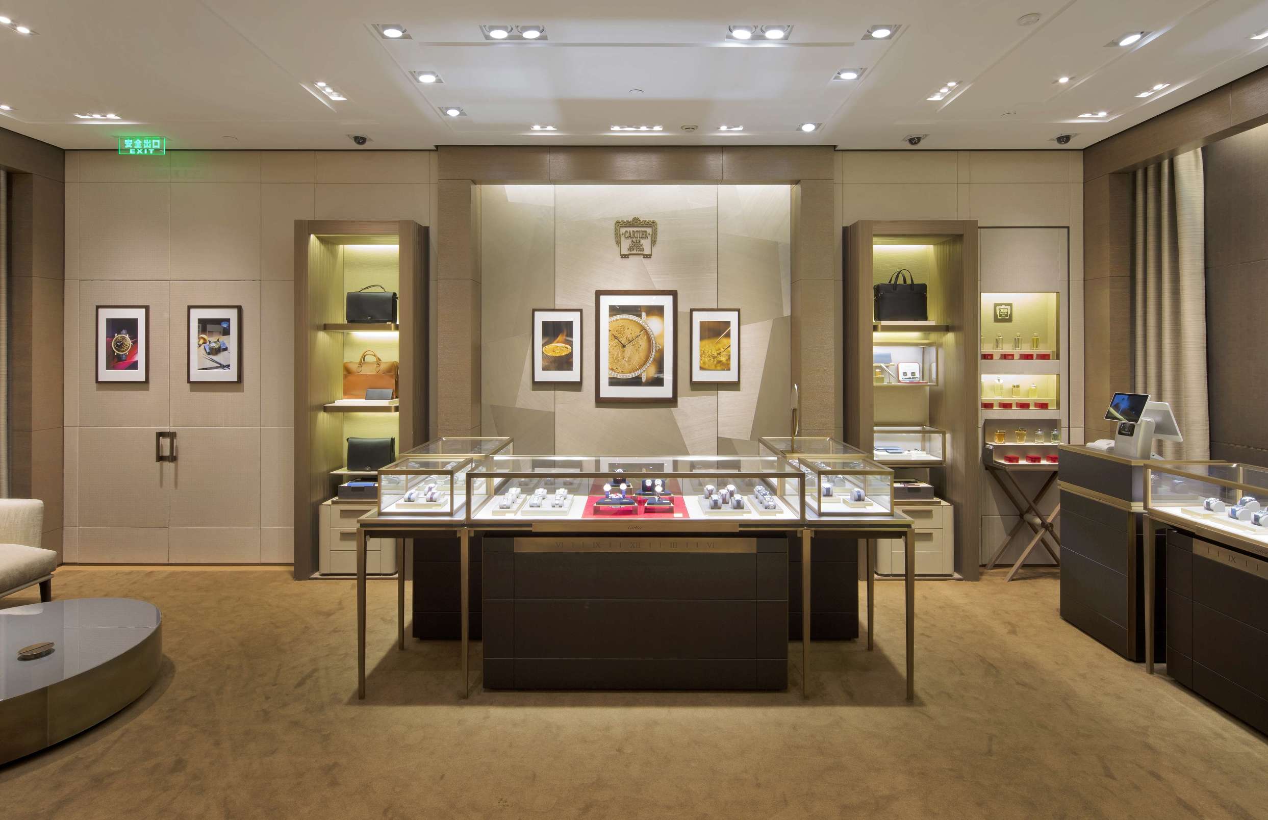 传递法式浪漫卡地亚太原天美精品店正式启幕