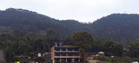 周末野钓好去处,重庆高山避暑垂钓