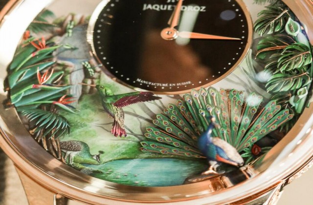 表盘里有动物的手表,秒针上有小动物的手表