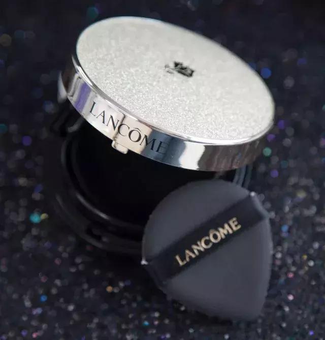 今年的圣诞限定真的太绝了,最火的圣诞限定