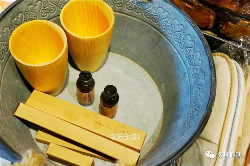 后院，北京越冷它越火，不仅有微墅还有全北京唯一的嘻哈主题房