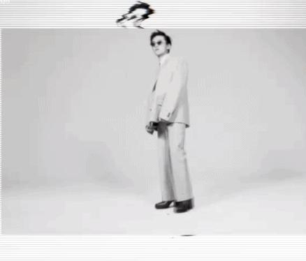 易烊千玺18岁生日演唱会礼物,易烊千玺16岁生日会的礼物