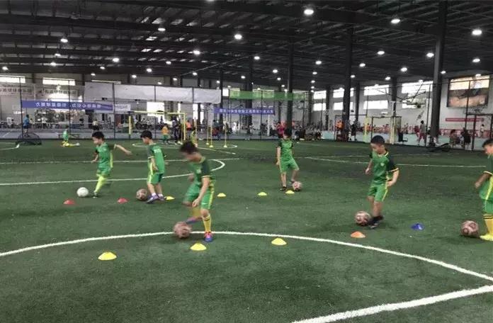 武汉适合带小孩玩的主题乐园,武汉适合户外儿童游乐