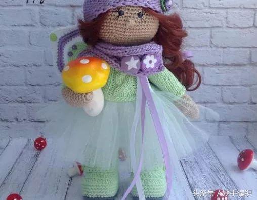万万没想到，这都是她用毛线钩的，邻居们都赞不绝口！