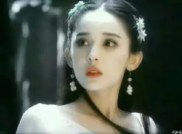 【美人阁】白衣如雪犹似画中仙。谁是你心目中的白衣女子（上）