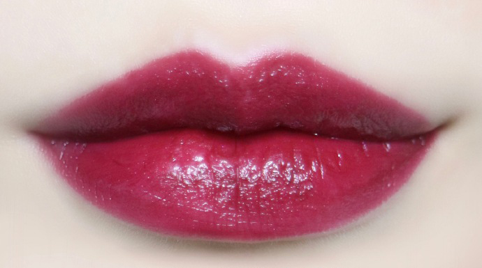 mac子弹头柔雾系列口红试色927,今年好看口红颜色