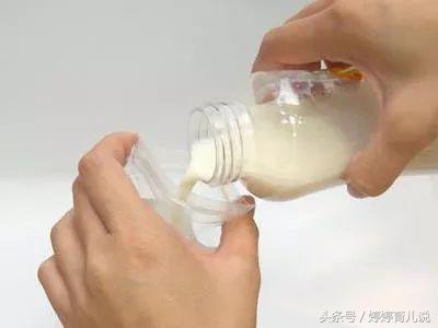 泡奶粉的时候泡沫多怎么办,冲奶粉有什么方法可以不起泡