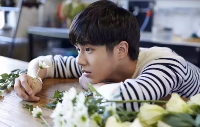 杨幂吐槽带货,杨幂穿校服